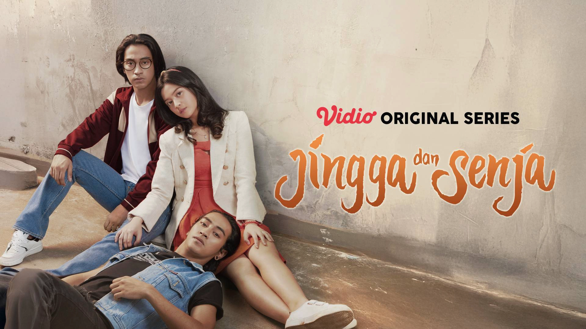 Jingga dan Senja